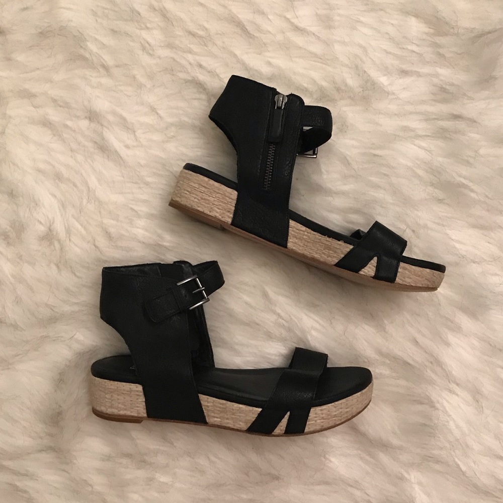 Eileen Fisher sandals